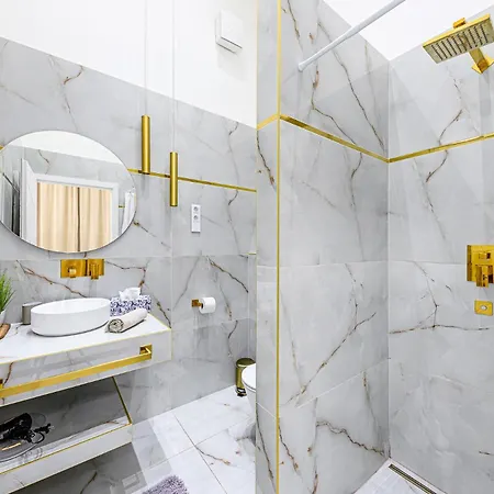Apartament St Stephen Luxury With Jacuzzi And Sauna *