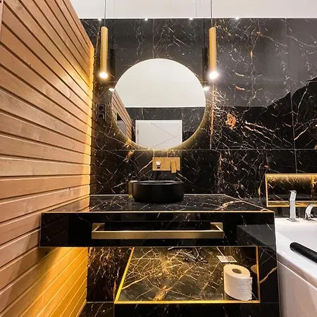 Apartment St Stephen Luxury With Jacuzzi And Sauna