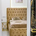 شقة St Stephen Luxury With Jacuzzi And Sauna *