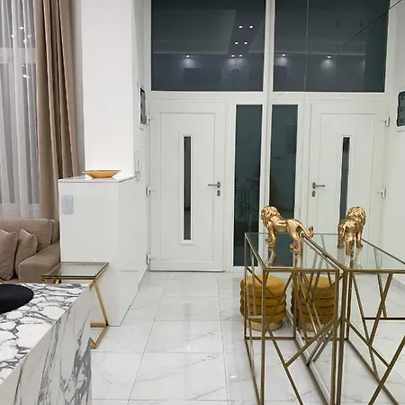 St Stephen Luxury With Jacuzzi And Sauna * Будапешт